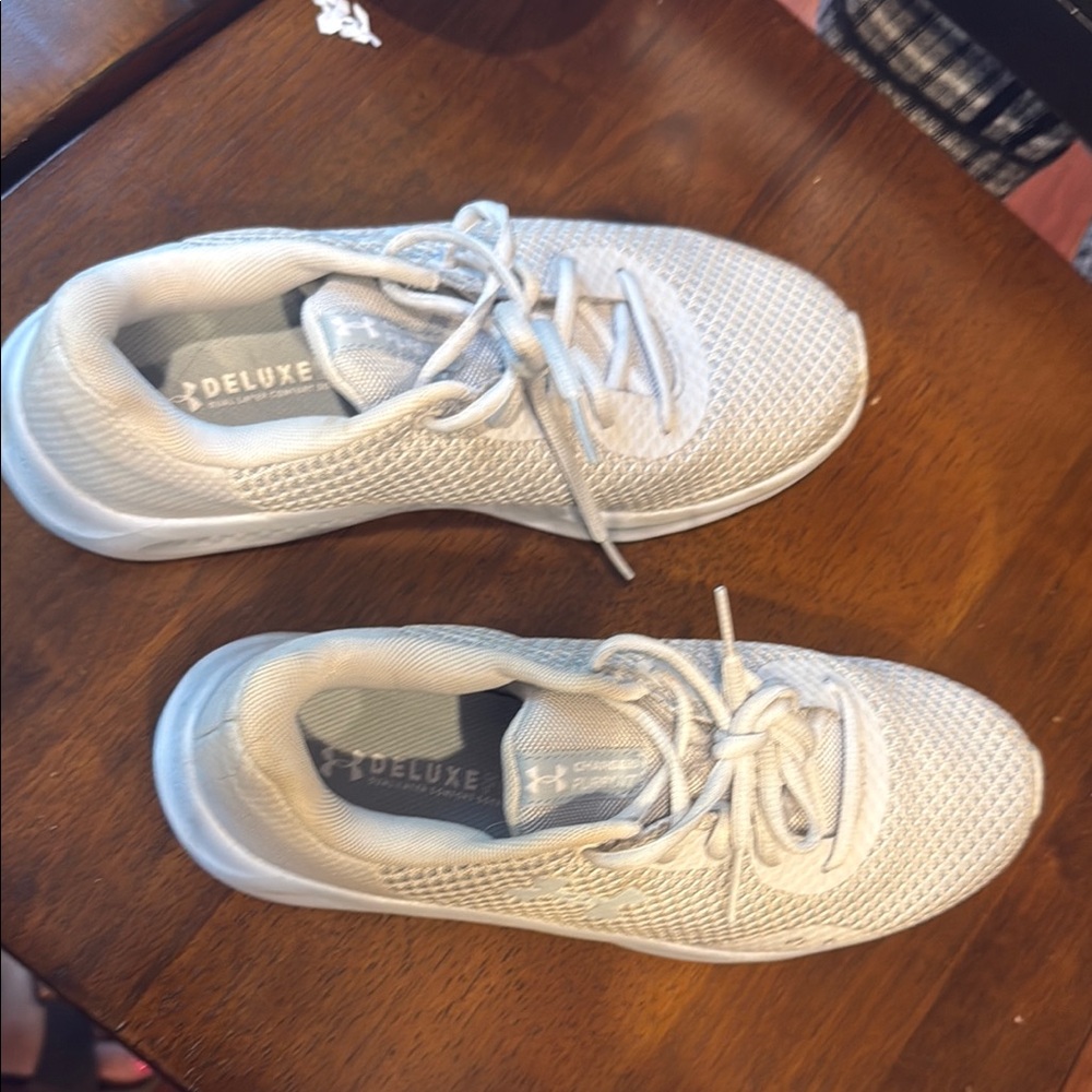 These have been worn 3x my daughter changed her mind